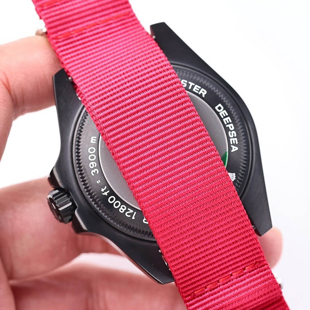 R01ex SEA-DWELLER 44