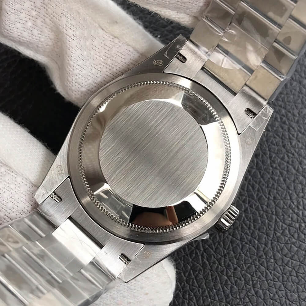 R01ex Day-Date 36