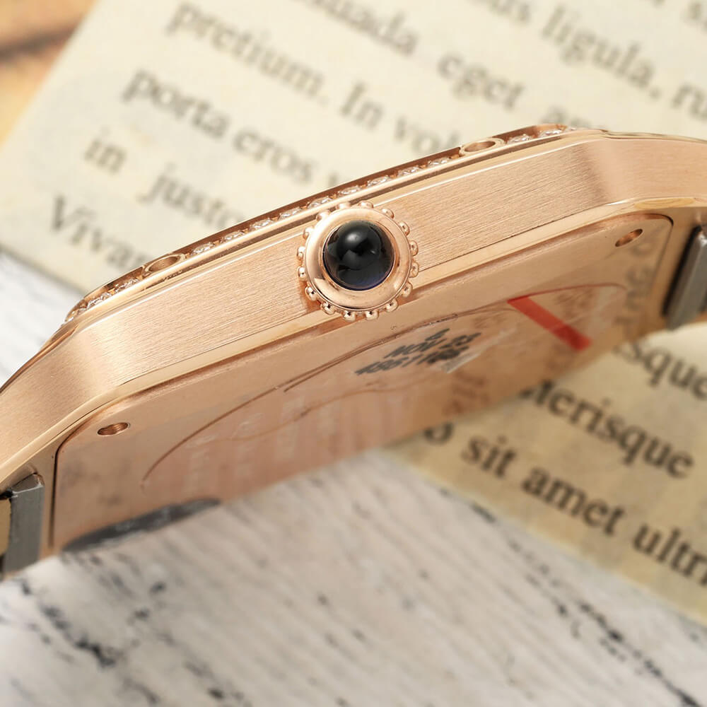 Ca*t1er Small Santos-Dumont watch