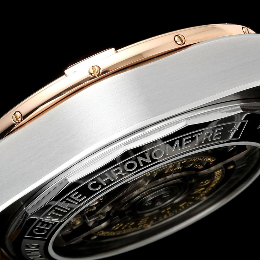 Breitling S*per Chronomat B01 44