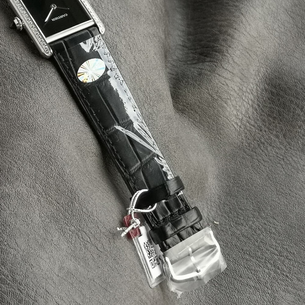 Tank L0vis Ca*t1er watch