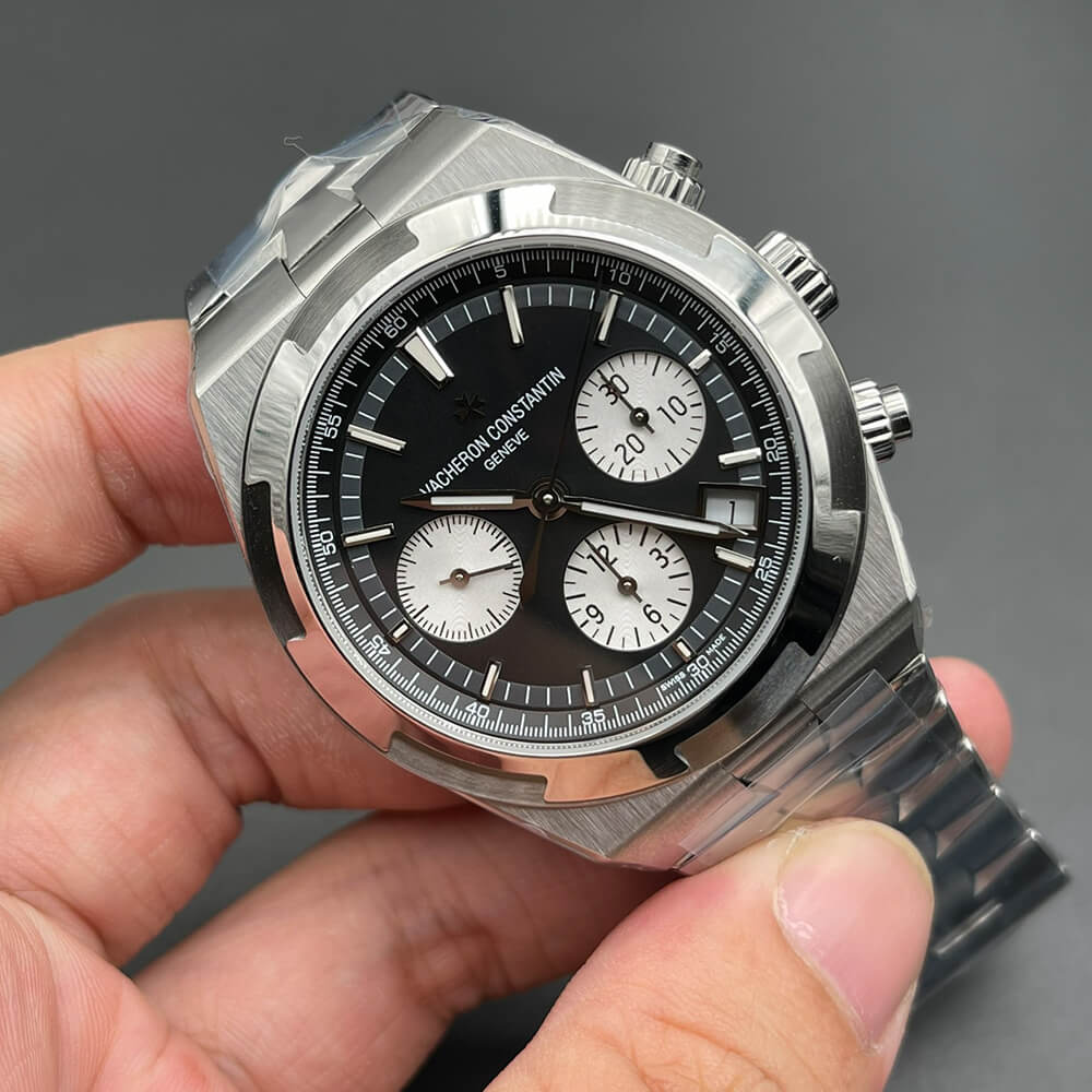 Vacheron C0nstan1n Overseas Chronograph