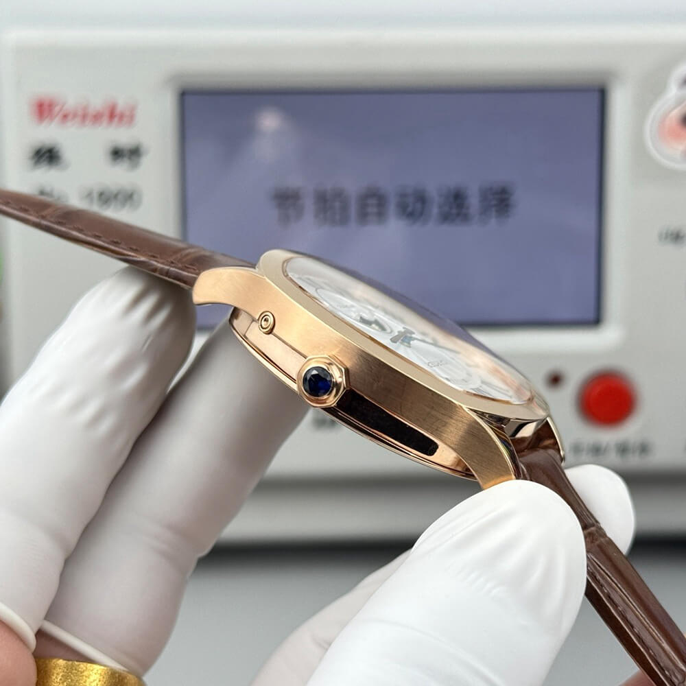 Calibre de Ca*t1er Chronograph