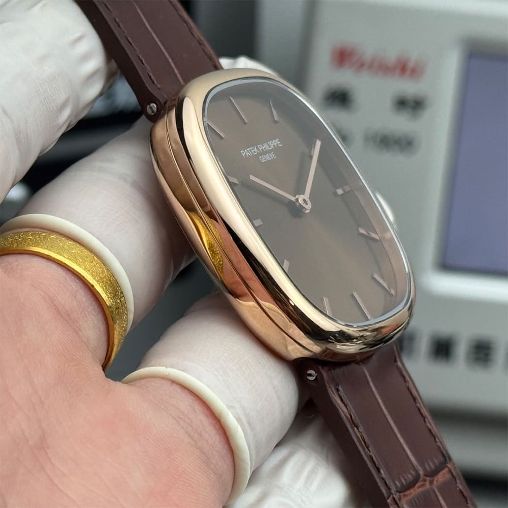 Pat*k Phi1i*pe Golden Ellipse 5738