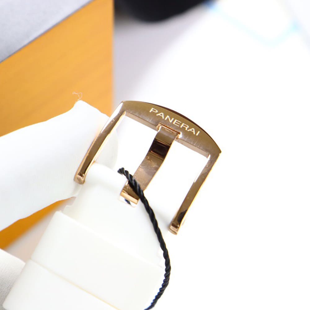 Pa*e*a1 LUMINOR Due 42mm