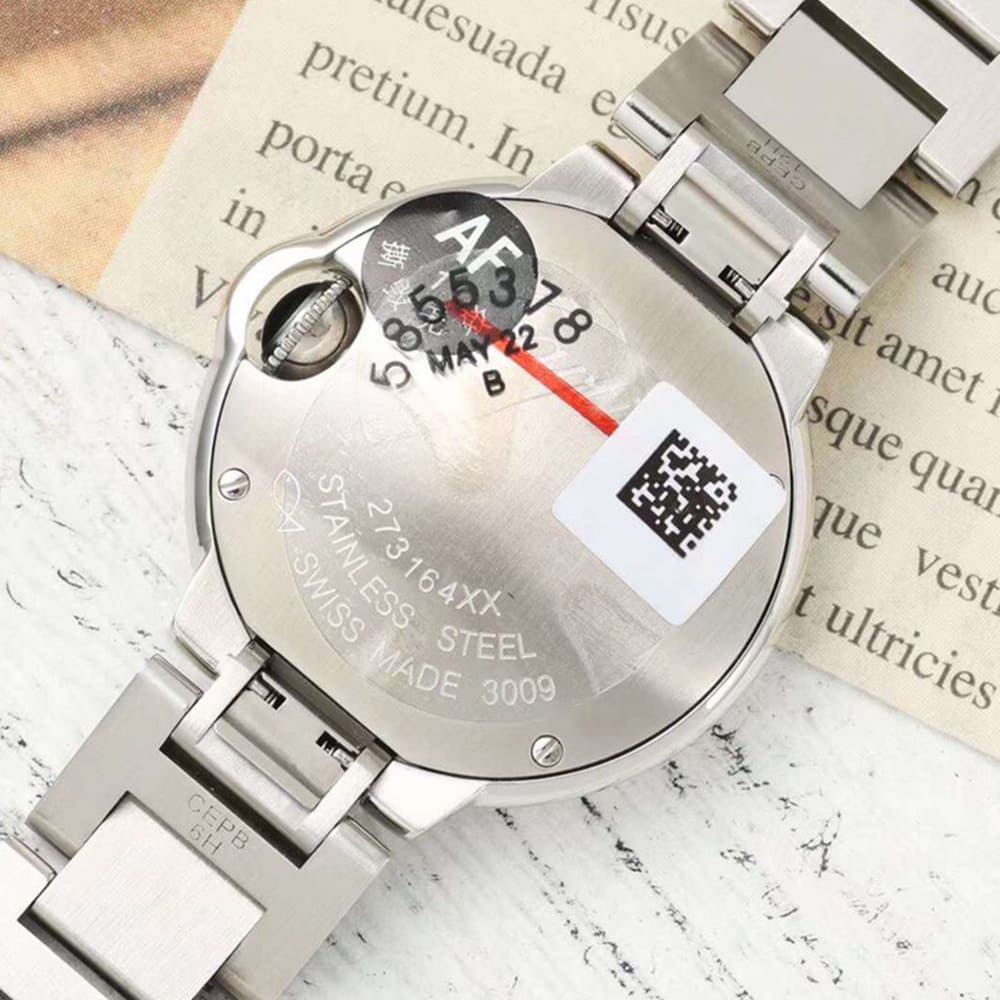 Ca*t1er 28mm Ballon Bleu de Ca*t1er watch
