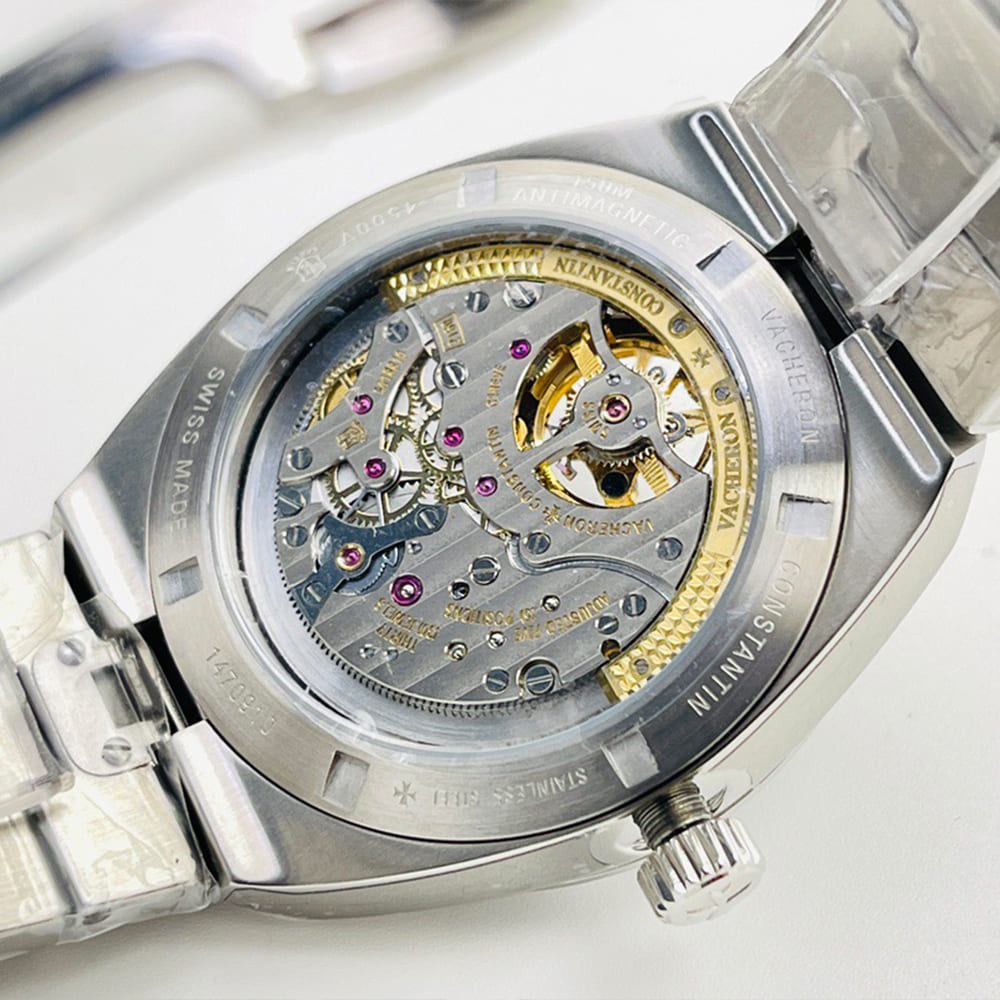 Vacheron C0nstan1n Overseas Tourbillonn