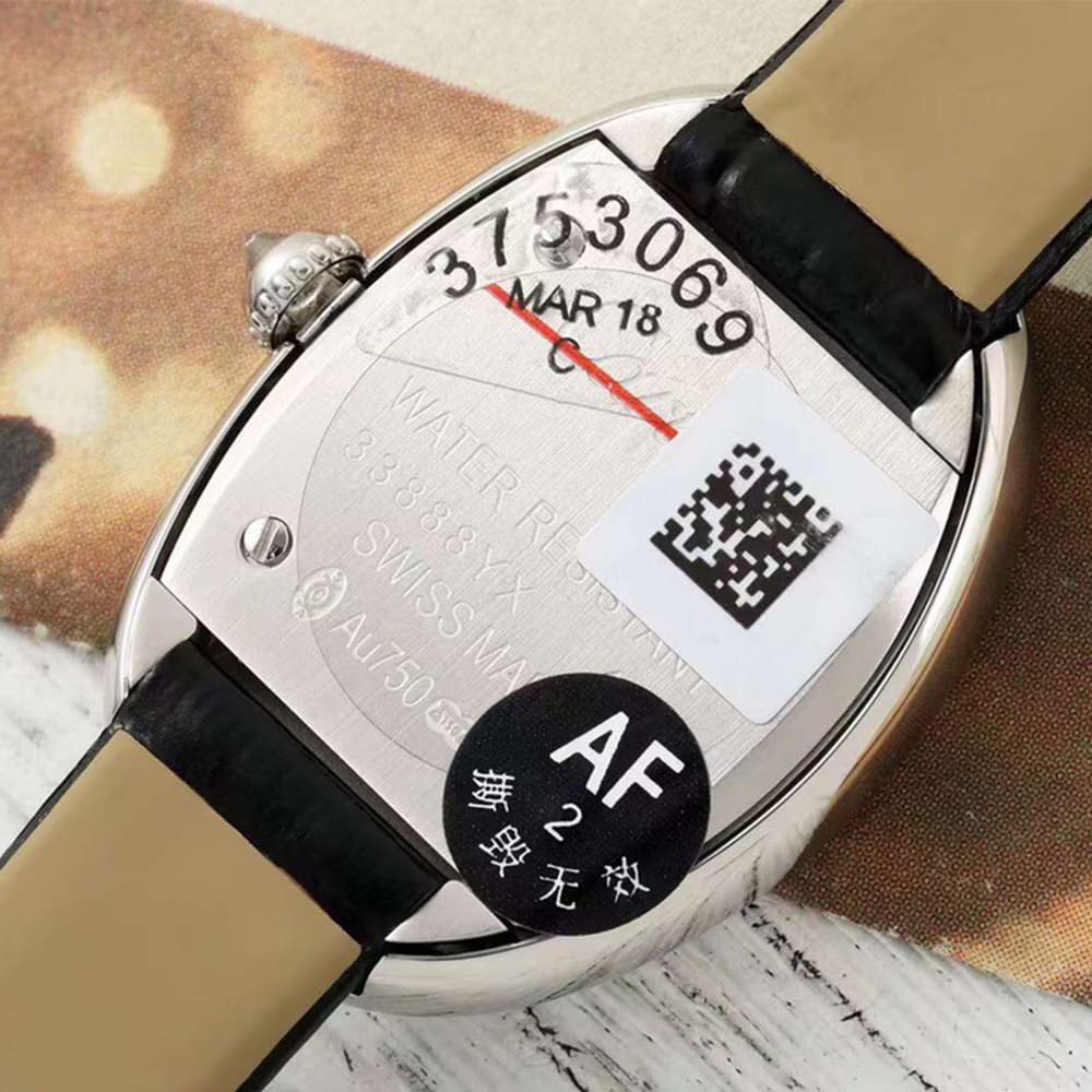 Ca*t1er Baignoire watch