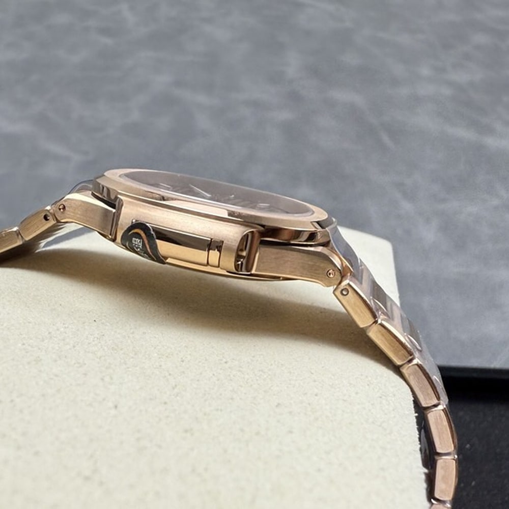 Pat*k Phi1i*pe Nautilus 7118