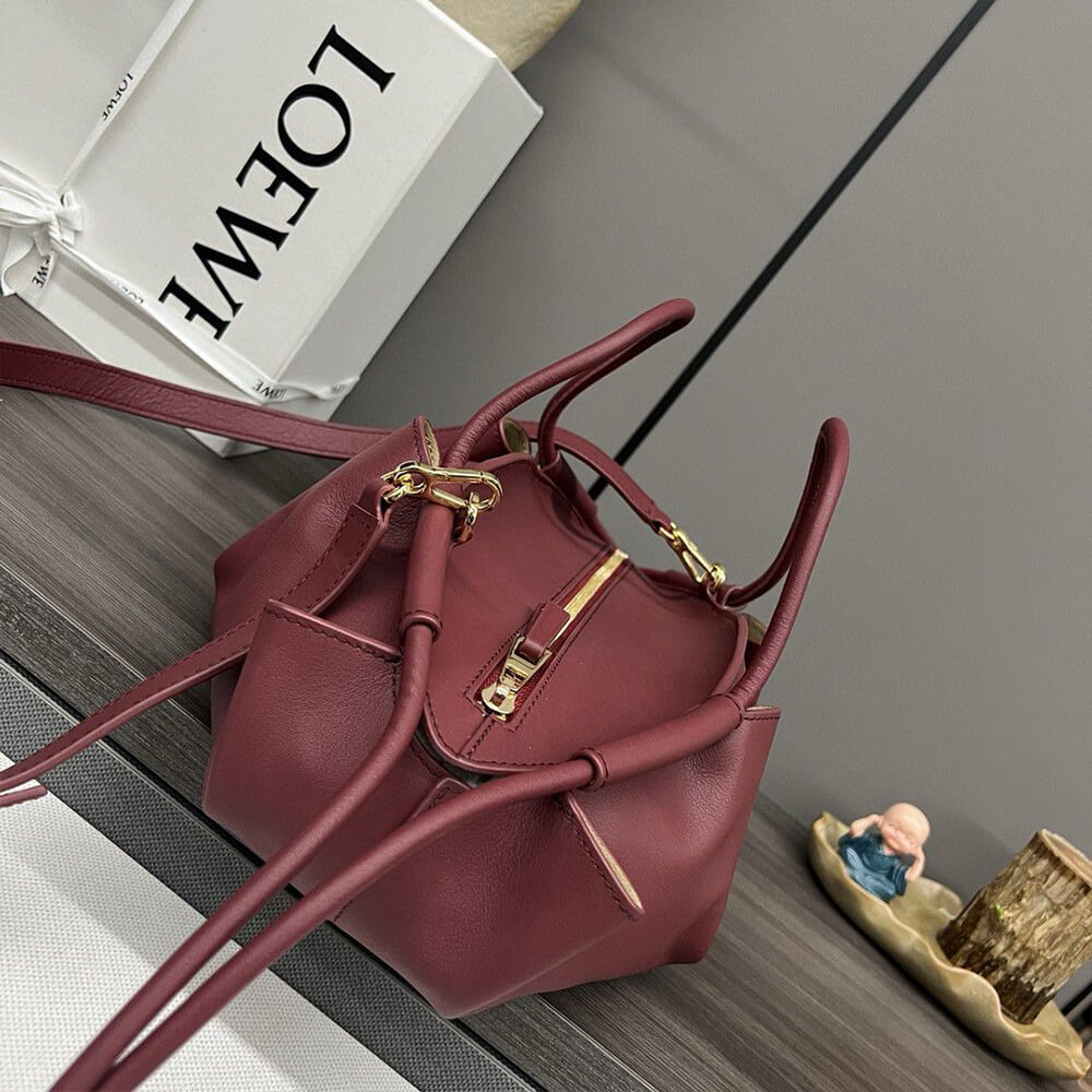 L0ew* Small Paseo bag in shiny nappa calfskin(high-end grade)