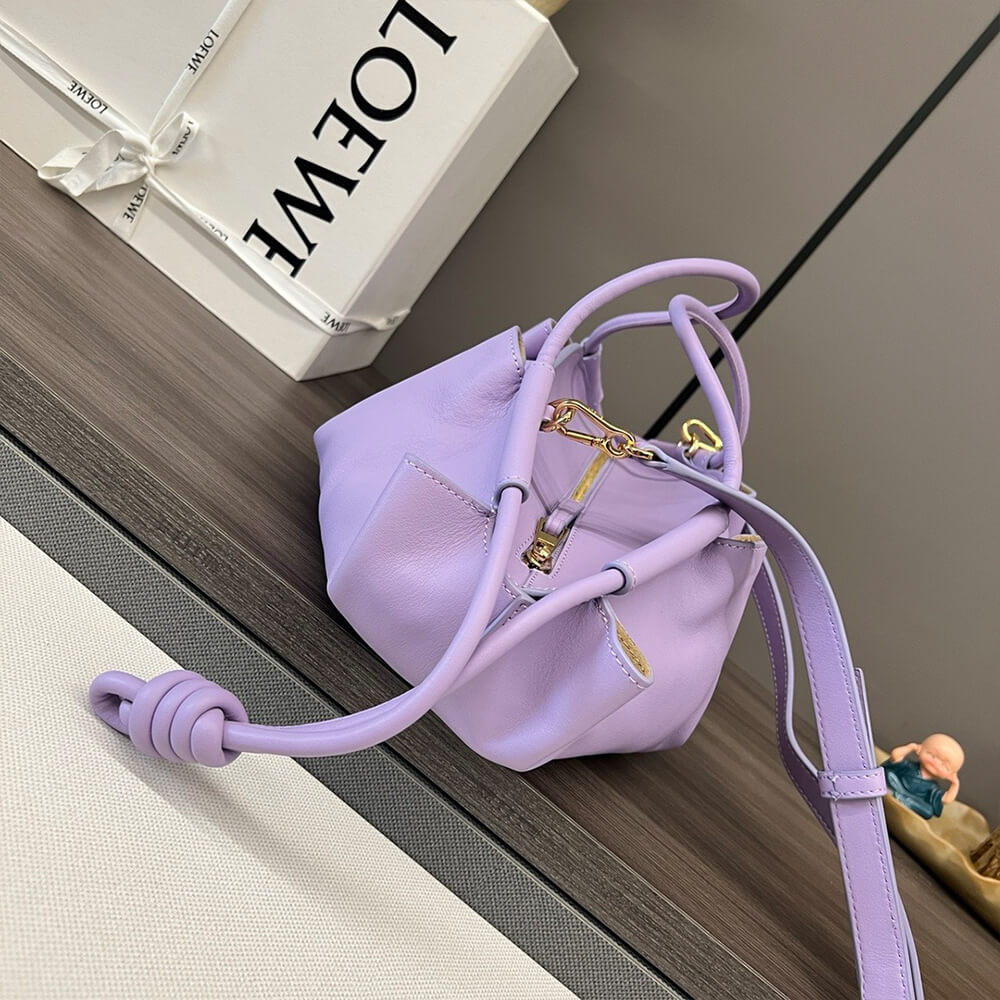 L0ew* Small Paseo bag in shiny nappa calfskin(high-end grade)