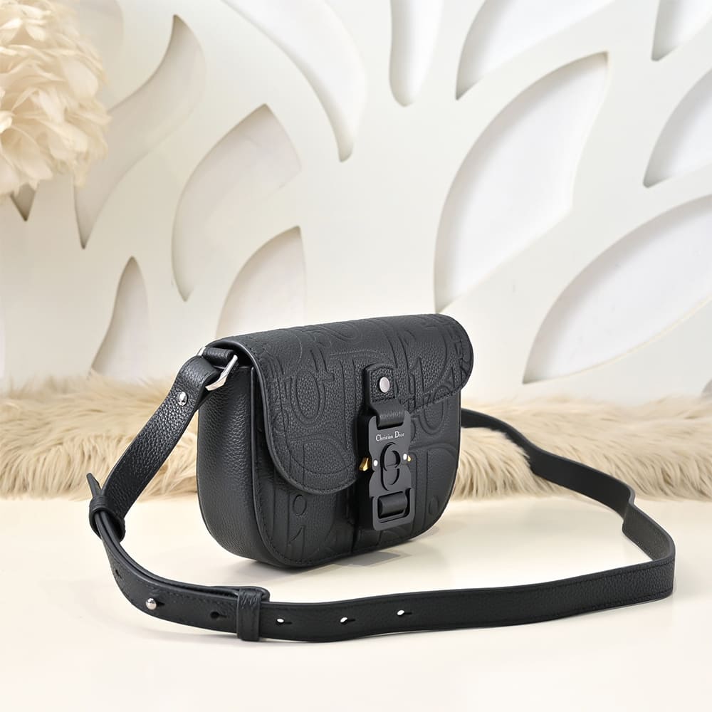 D10r Mini Saddle Messenger Bag with Flap