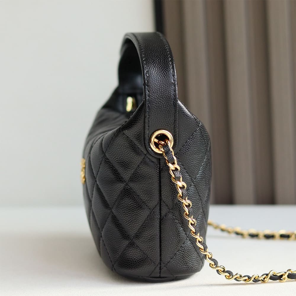 Ch**el Clutch with Chain(HIGH-END GRADE)