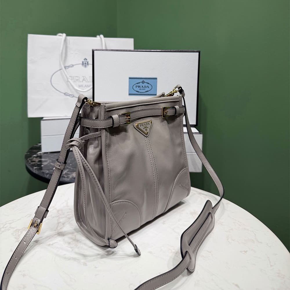 Pra*a Bonnie leather mini shoulder bag(HIGH-END GRADE)