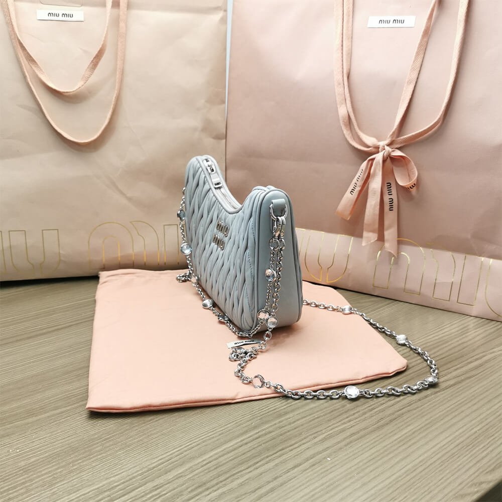 Matelasse nappa leather shoulder bag