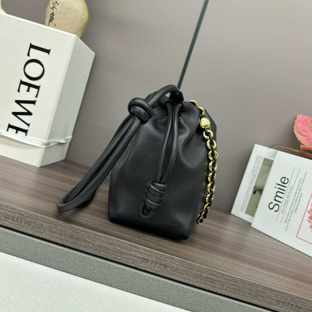 L0ew* Medium Flamenco purse in mellow nappa lambskin