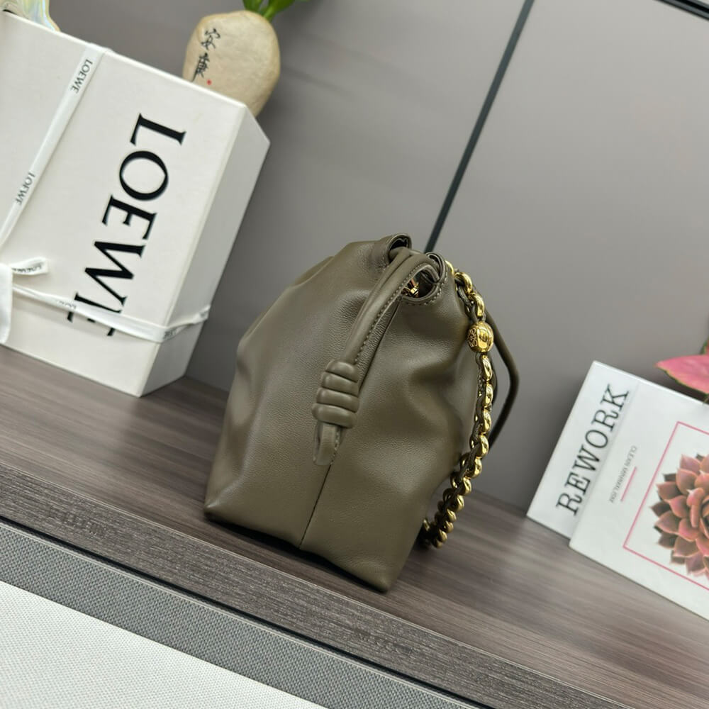 L0ew* Medium Flamenco purse in mellow nappa lambskin