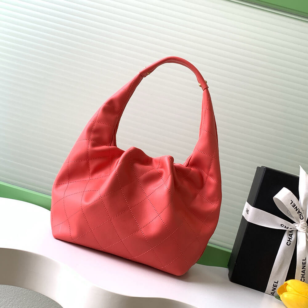 Ch**el HOBO HANDBAG(HIGH-END GRADE)