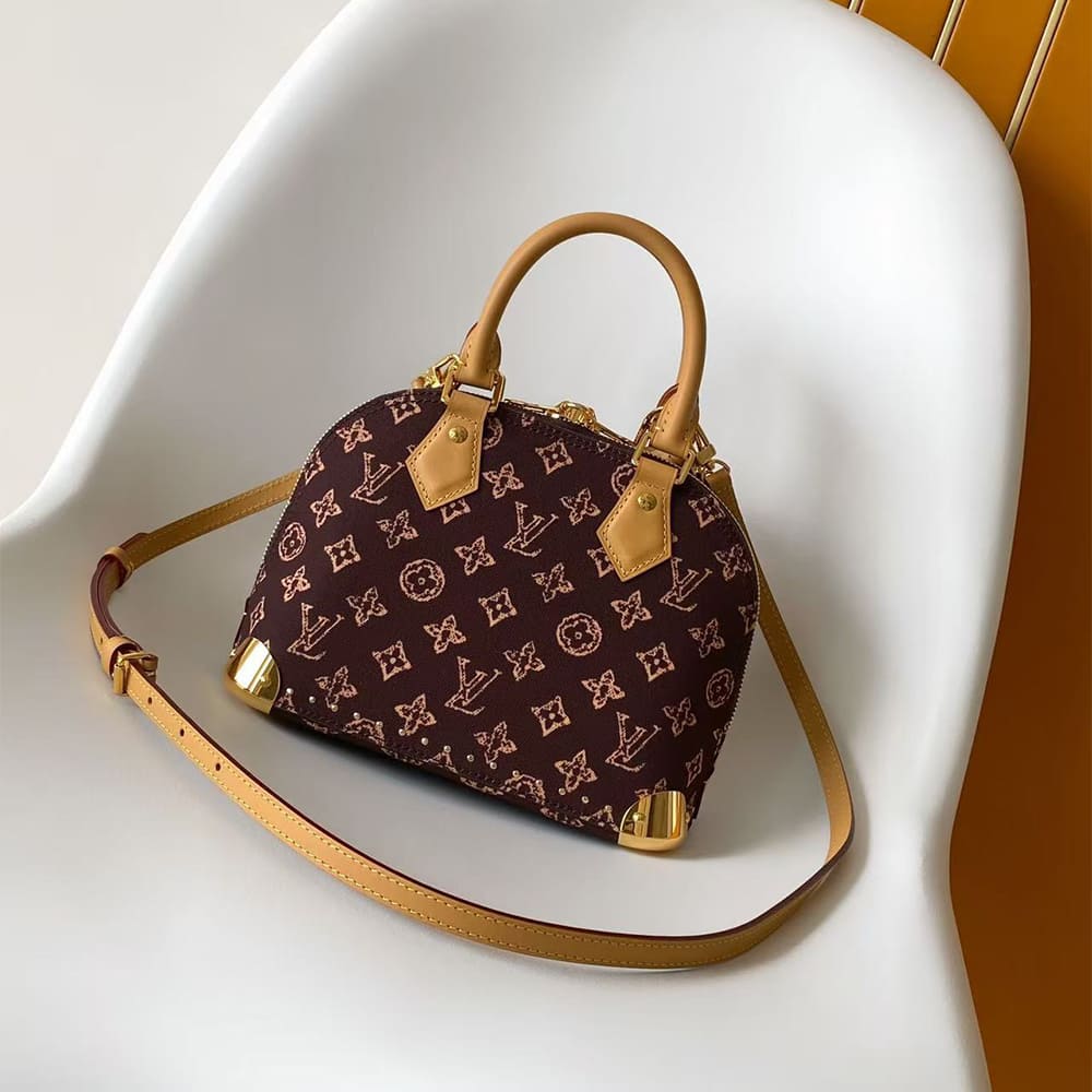 LV Alma Trunk BB