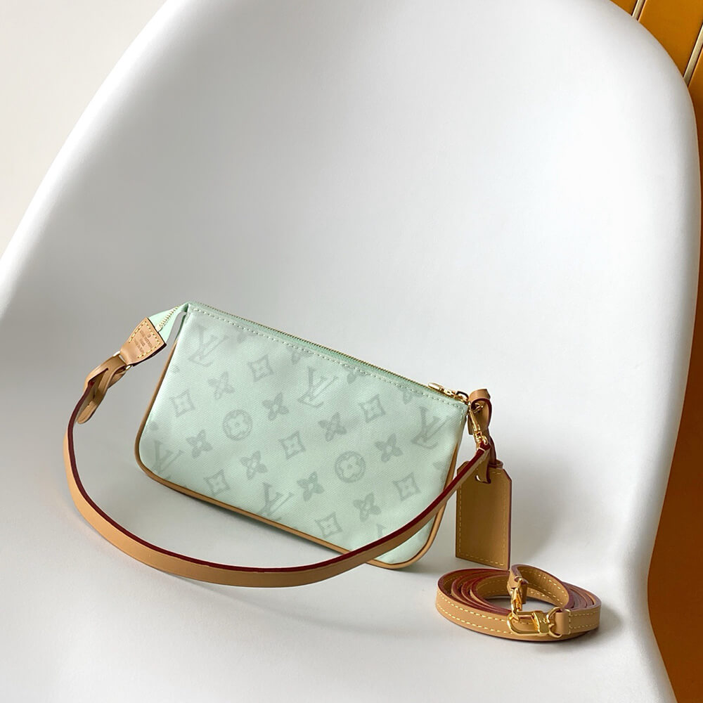 LV Pochette Accessoires