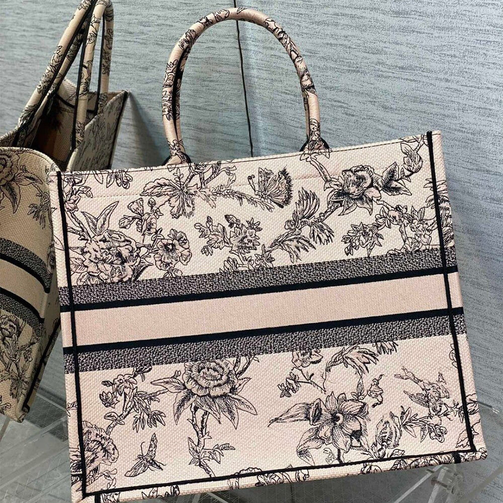 LARGE D10r BOOK TOTE