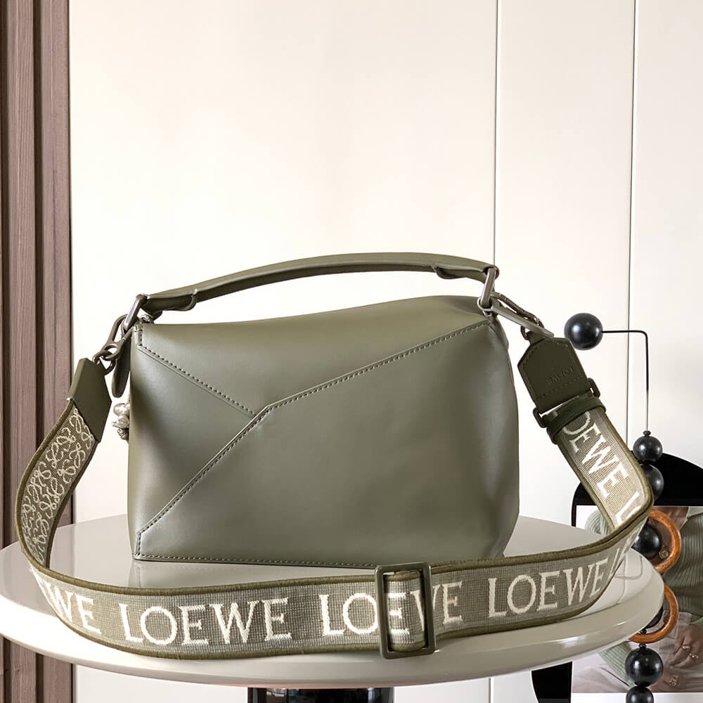 L0ew* Small Puzzle Bag