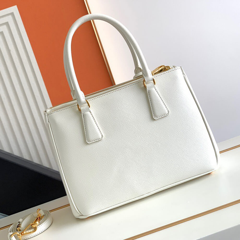 Medium Pra*a Galleria Saffiano leather bag