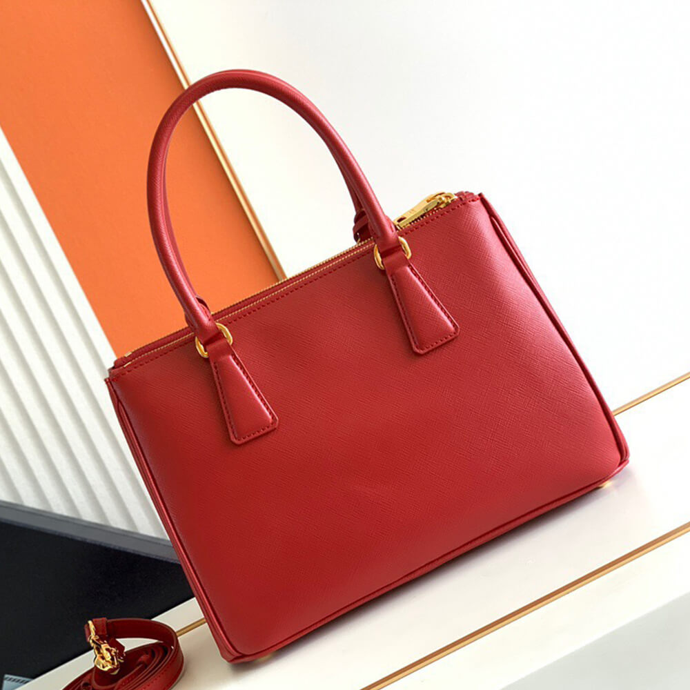 Medium Pra*a Galleria Saffiano leather bag