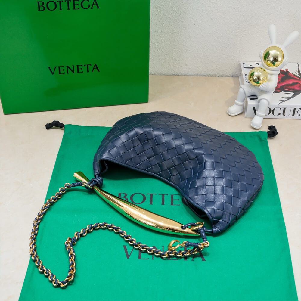 B0tt*ga Ven*ta Sardine With Chain