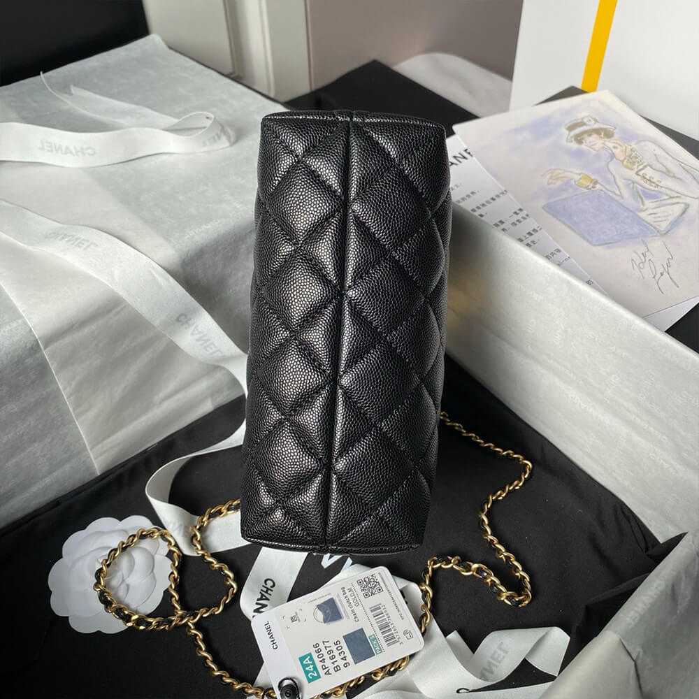 Ch**el Clutch with Chain