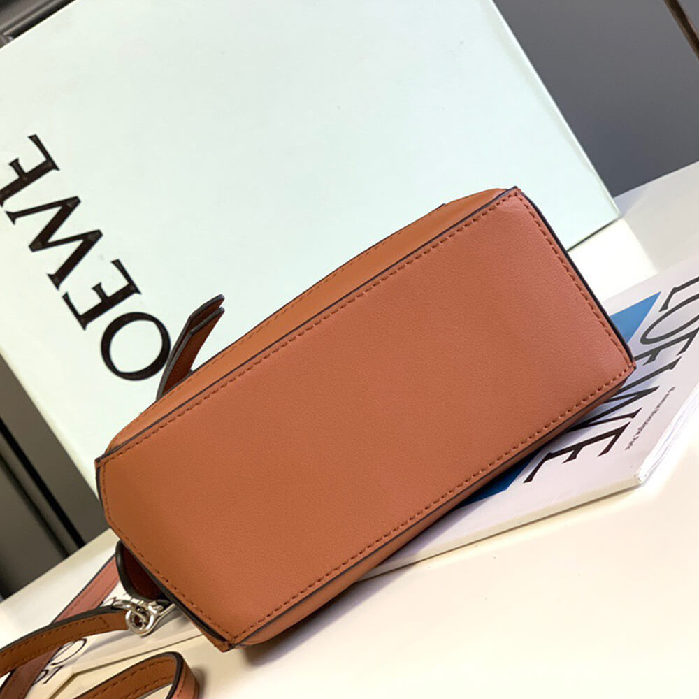 L0ew* Mini Puzzle bag