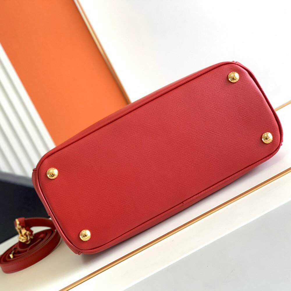 Medium Pra*a Galleria Saffiano leather bag