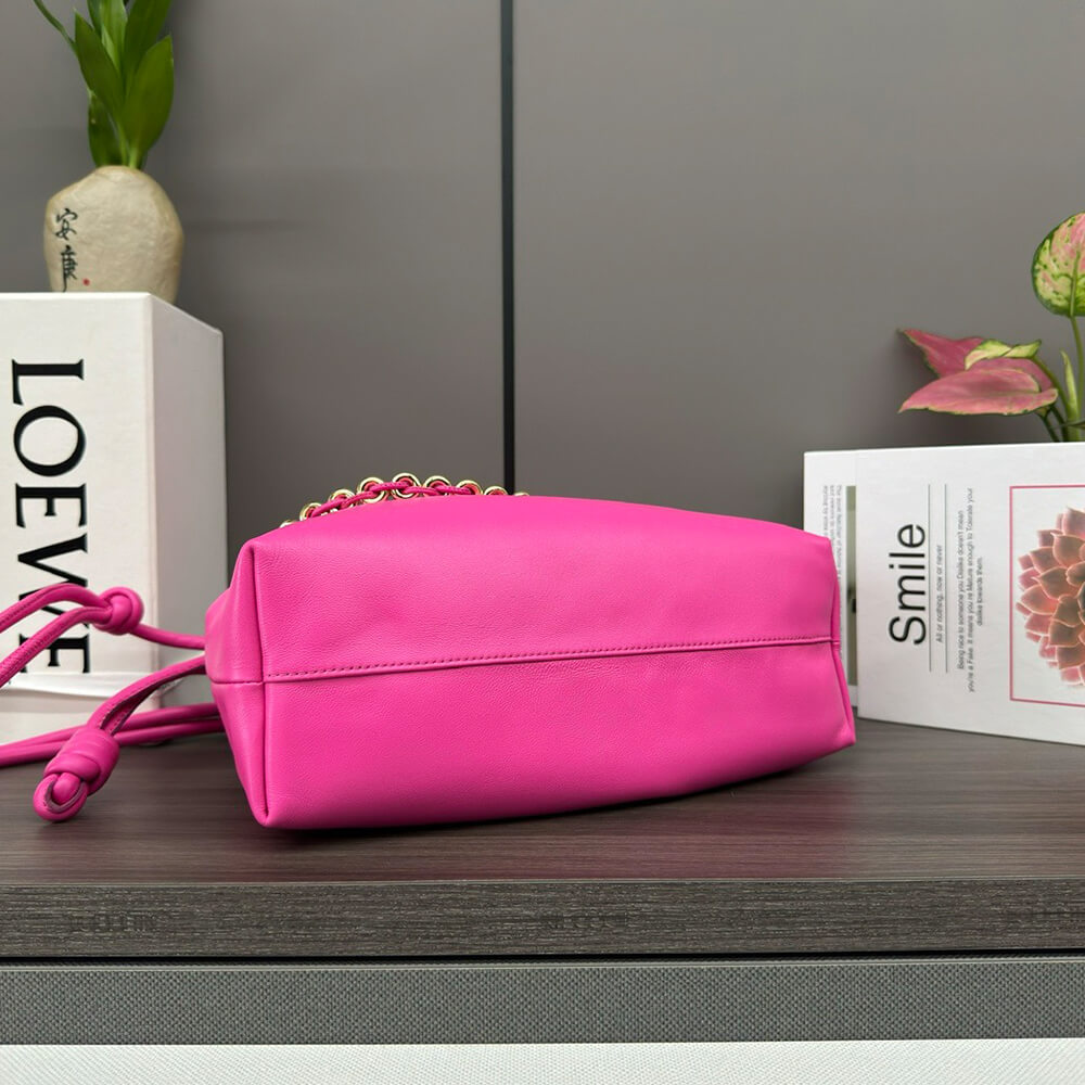 L0ew* Medium Flamenco purse in mellow nappa lambskin