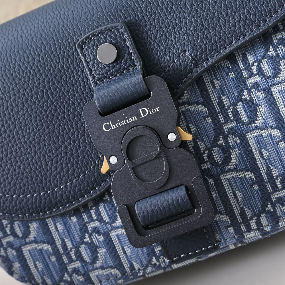 D10r Mini Saddle Messenger Bag with Flap