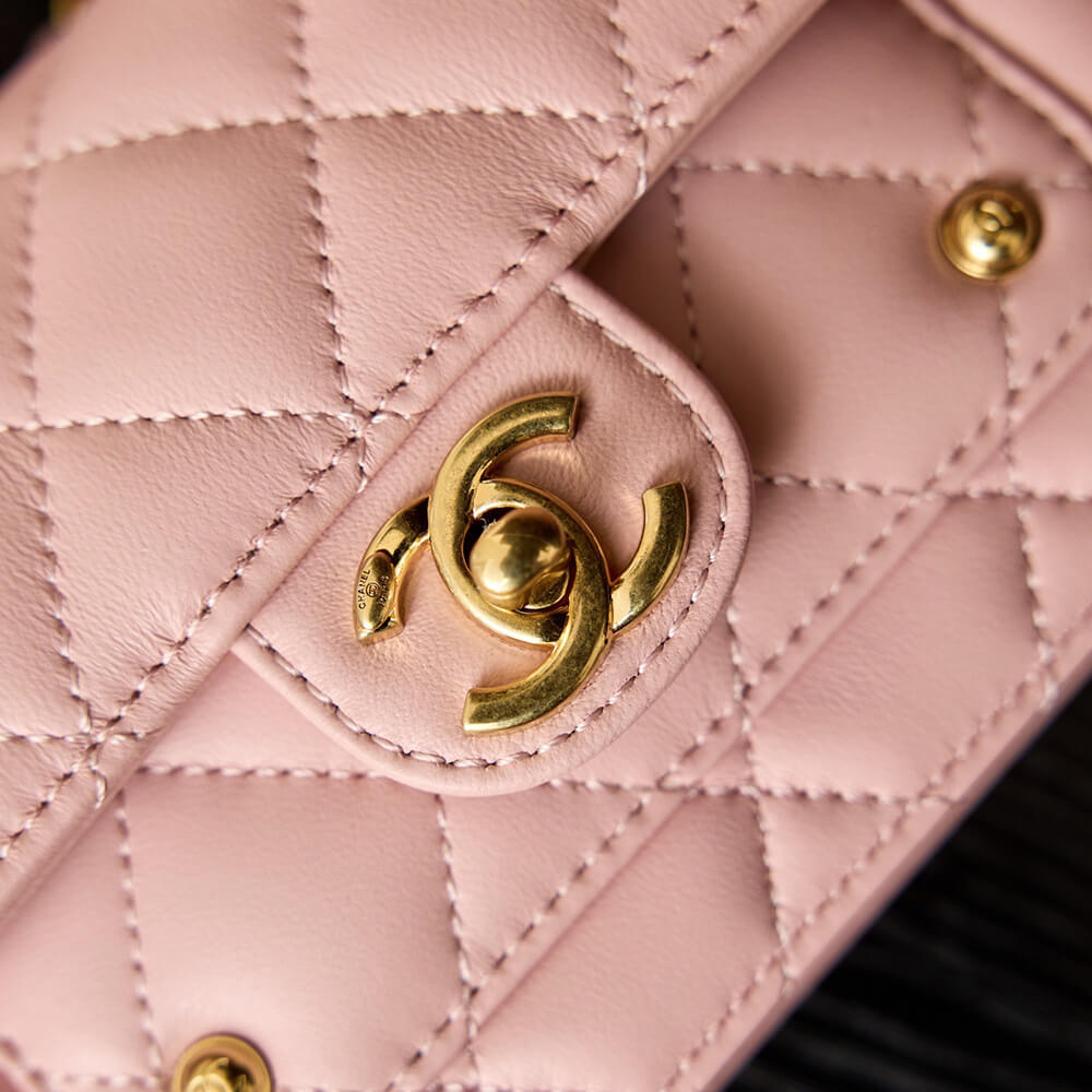 Ch**el CLUTCH WITH CHAIN(HIGH-END GRADE)