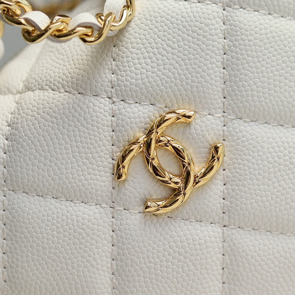 Ch**el Clutch with Chain(HIGH-END GRADE)