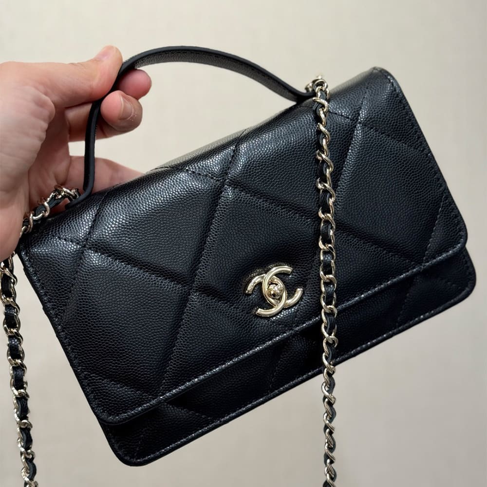 Ch**el Wallet on Chain(HIGH-END GRADE)