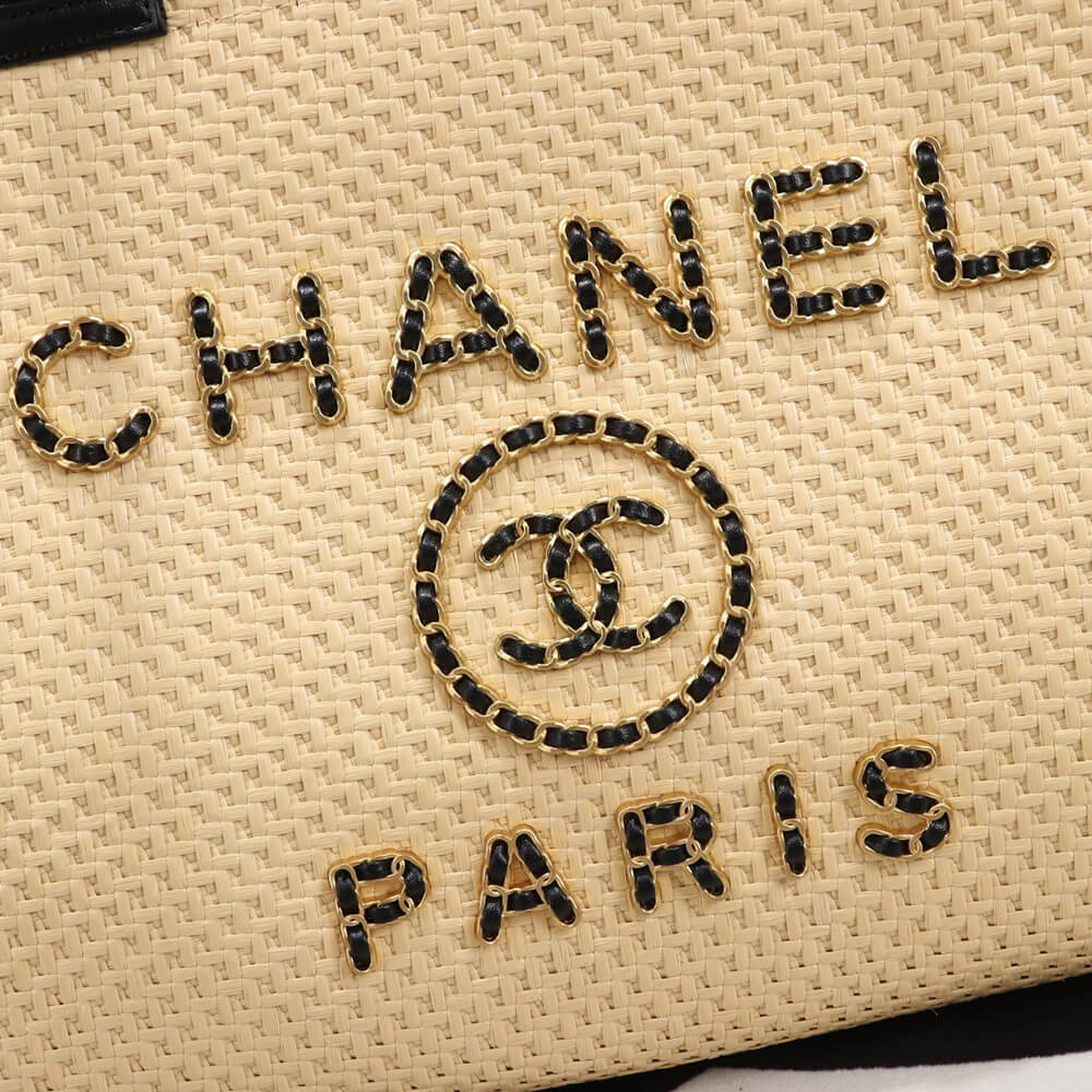 Ch**el MEDIUM DEAUVILLE TOTE