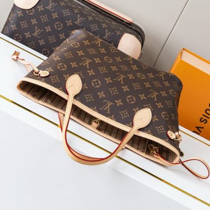 LV Neverfull PM