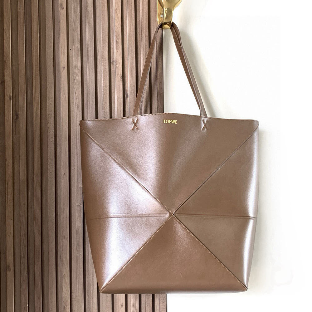 L0ew* XL Puzzle Fold tote in shiny calfskin(HIGH-END GRADE)