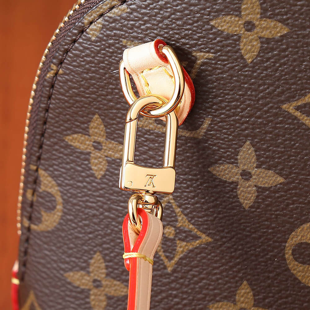 LV Tag Me Pouch
