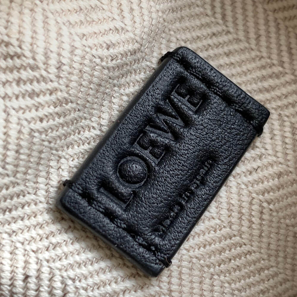 L0ew* Mini Puzzle bag