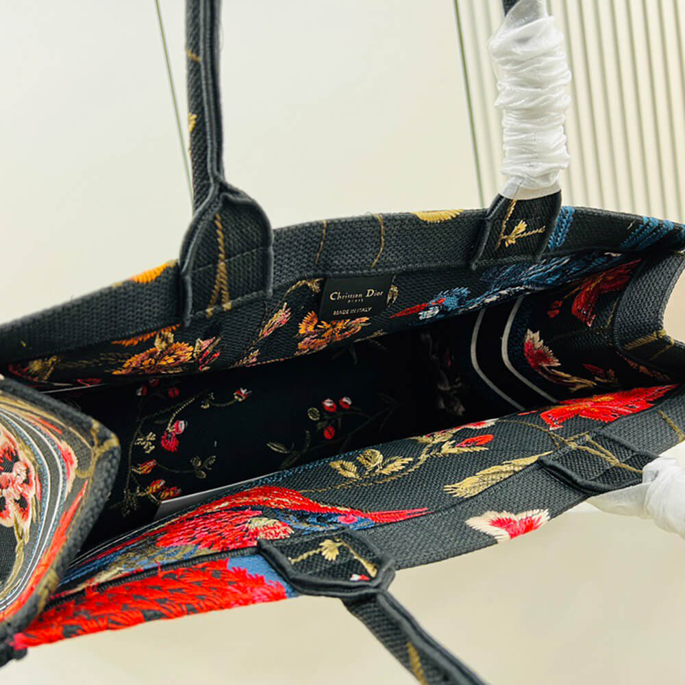 LARGE D10r BOOK TOTE