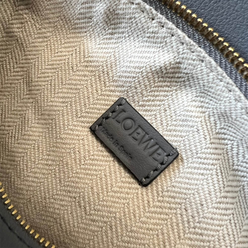 L0ew* Mini Puzzle bag