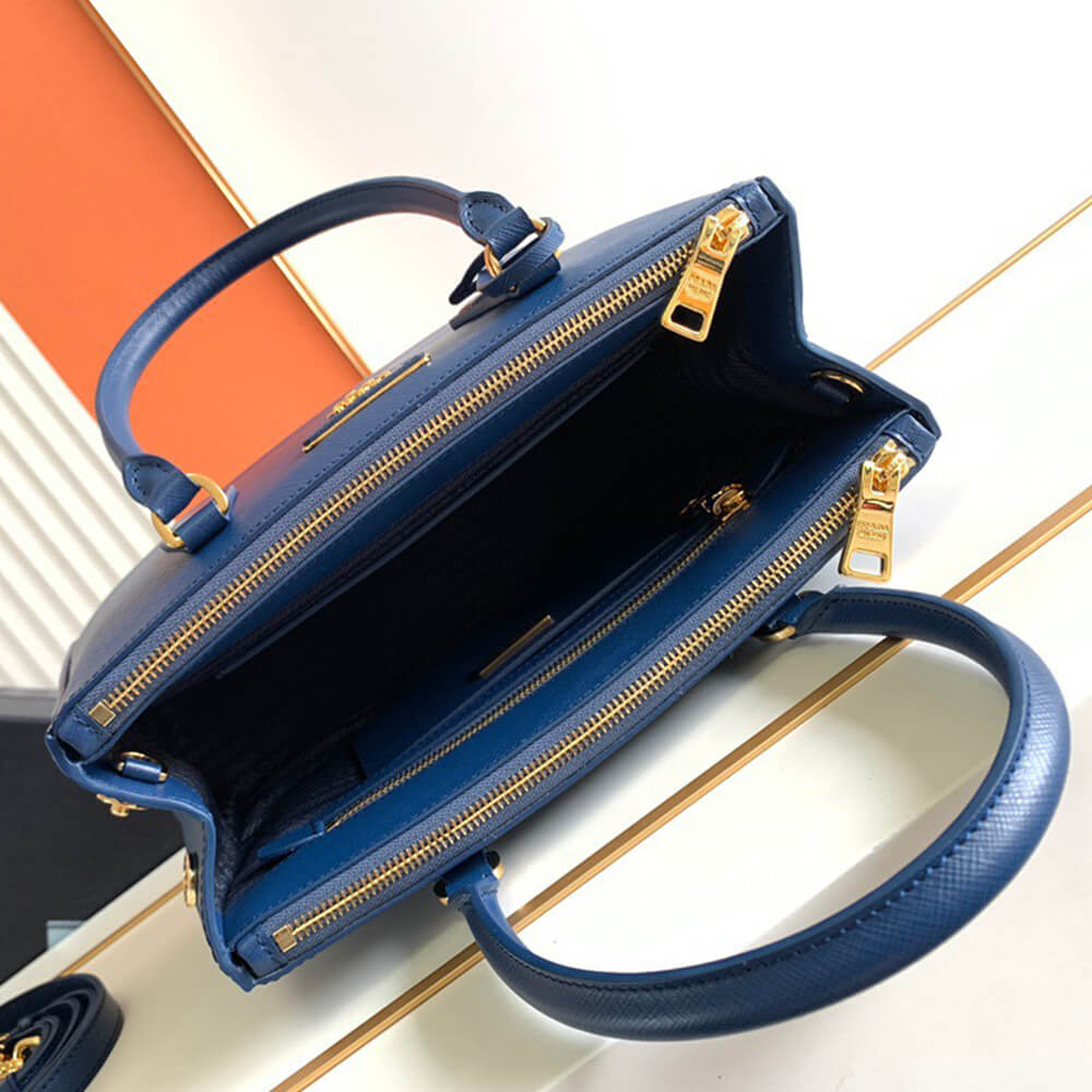 Medium Pra*a Galleria Saffiano leather bag