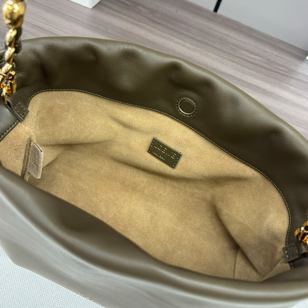 L0ew* Medium Flamenco purse in mellow nappa lambskin