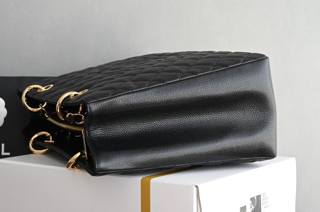 Ch**el Shopping Tote(HIGH-END GRADE)