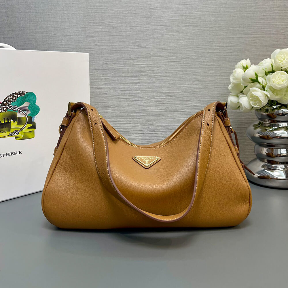 Pra*a Aimee medium leather shoulder bag