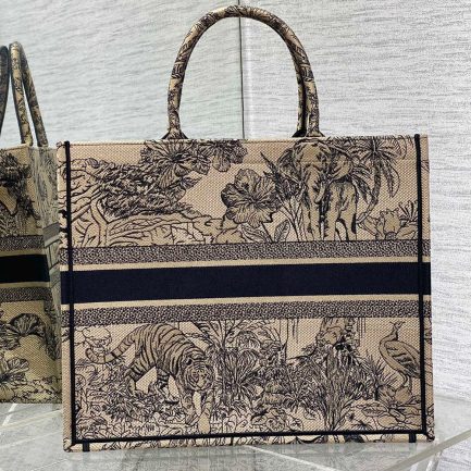 D10r D10riviera Large D10r Book Tote