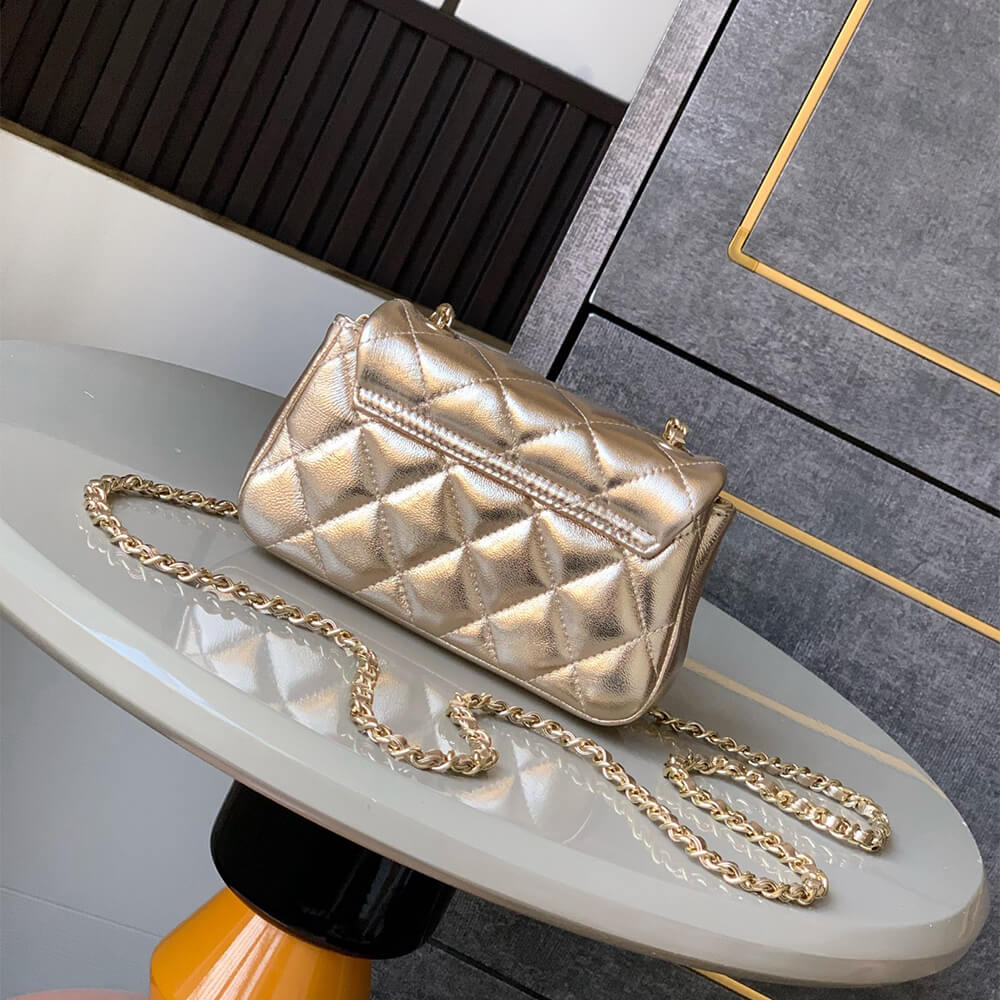 Ch**el Clutch with Chain(HIGH-END GRADE)